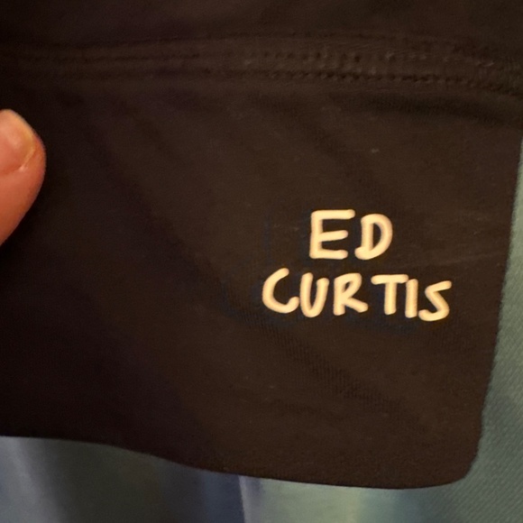 Lululemon and Ed Curtis collab sports bra size 4 nwot - Picture 2 of 6